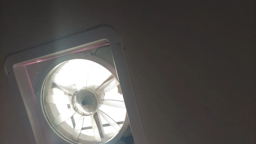 Slide of Superior Mobile RV Service