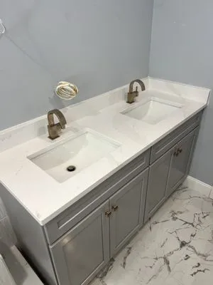 Superior Plumbing Solutions Logo