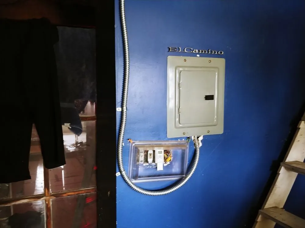 Emergency emergency plumbing in Oakland, CA by Supreme Plumbing & Heating