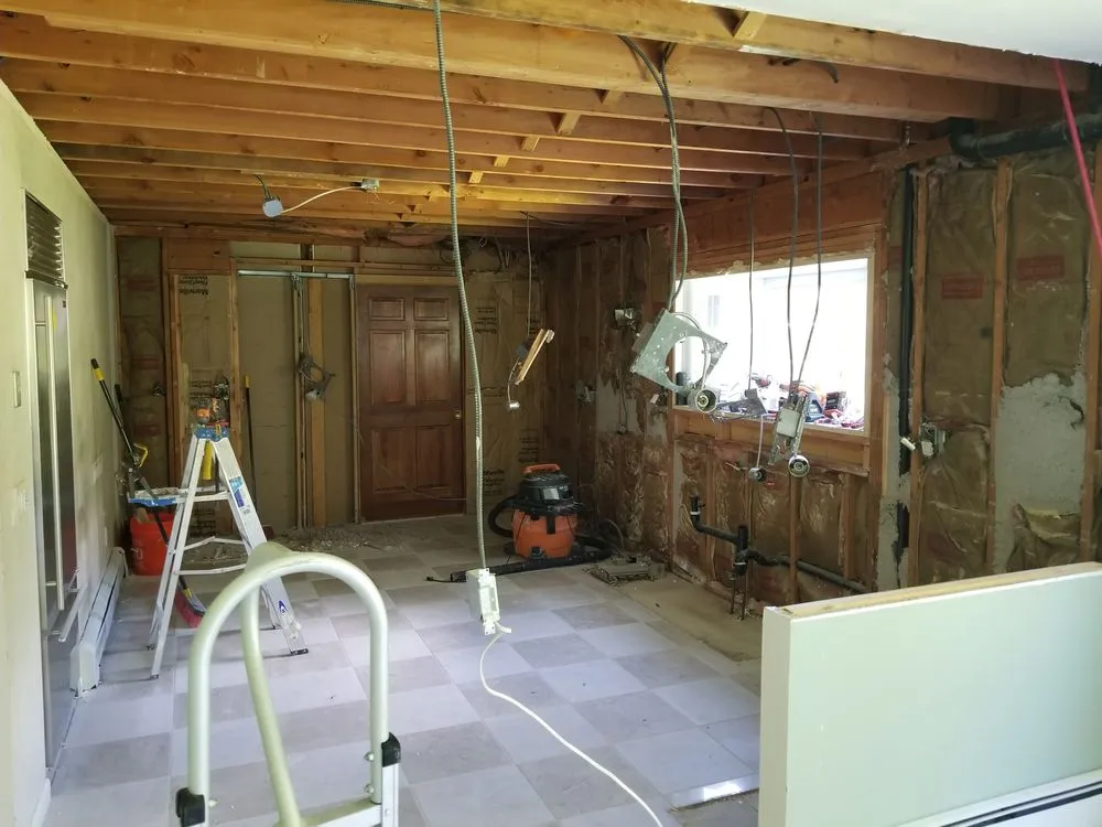 Slide of Supreme Property Services