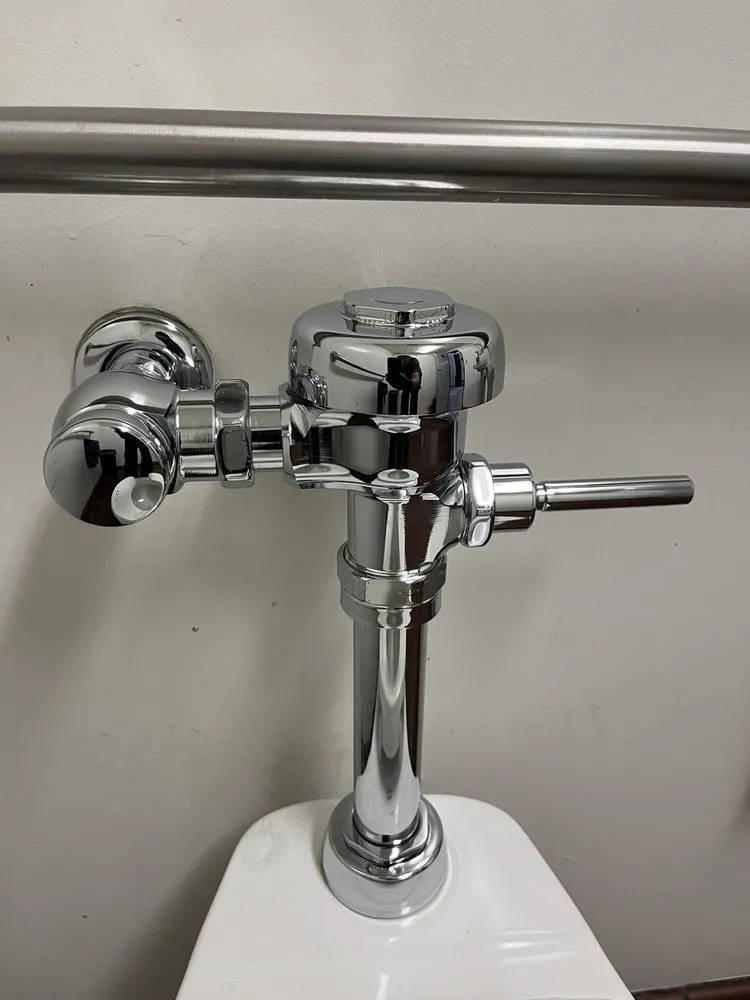 Slide of Supreme Rooter N Plumbing