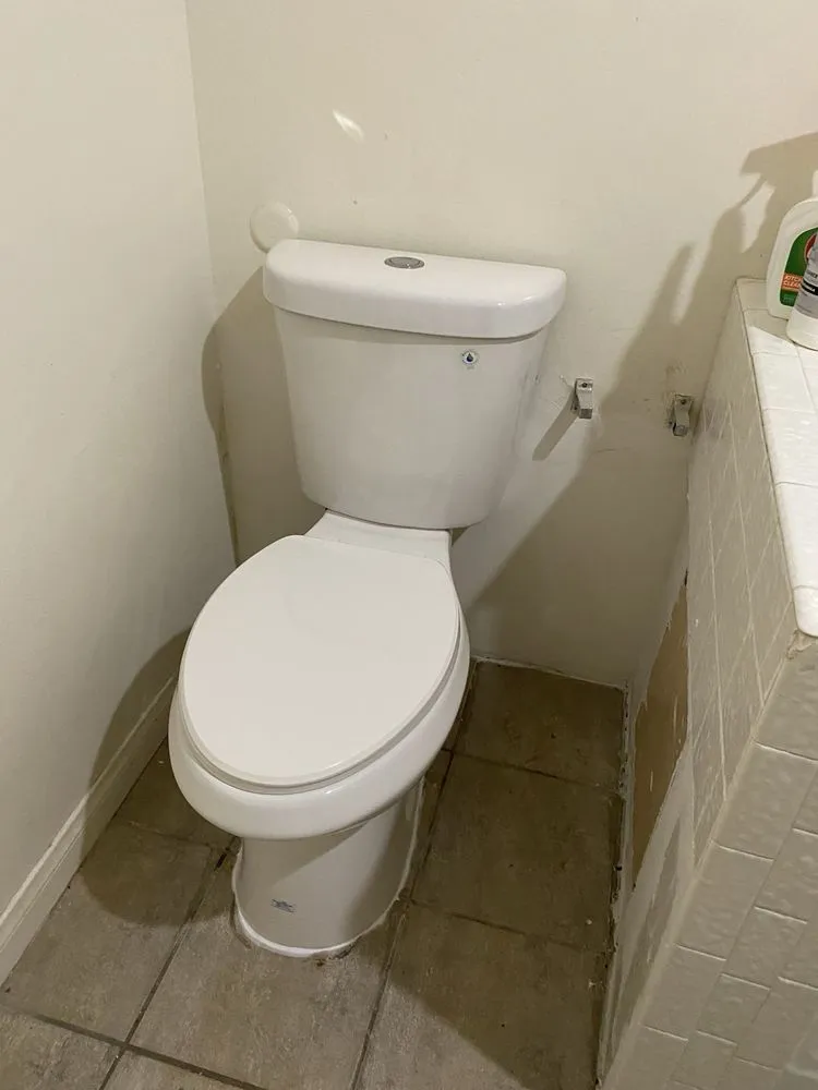 Slide of Supreme Rooter N Plumbing