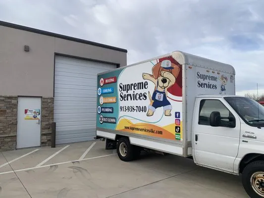 Supreme Services Logo