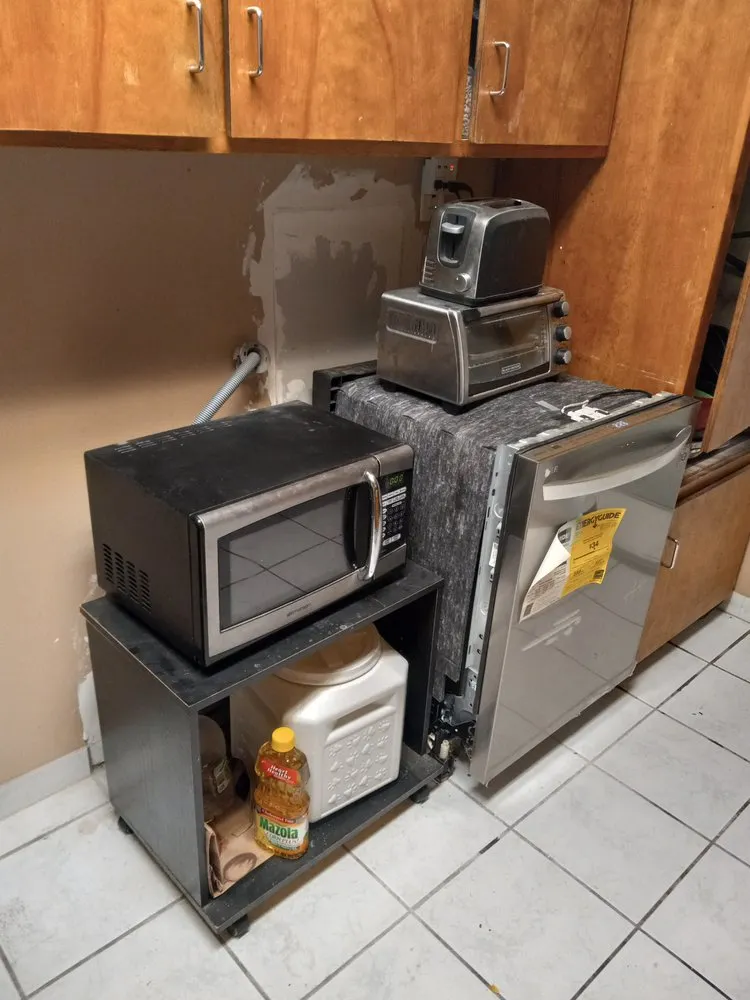 Slide of Surf City Handyman