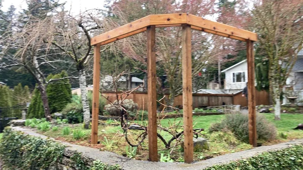 Slide of SYA Constrution