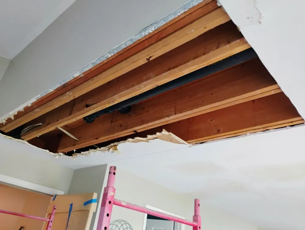 Slide of SYA Constrution