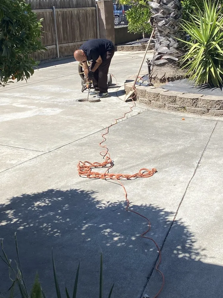 Slide of T & N Plumbing & Electrical