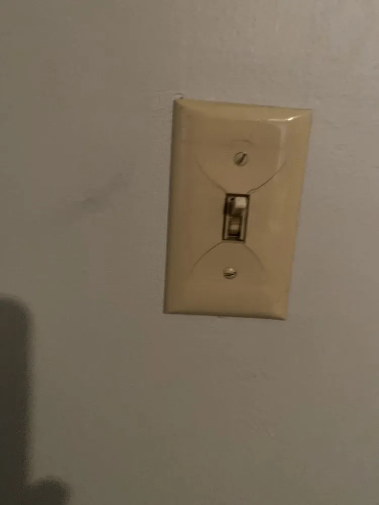 Slide of T & T Davis General Maintenance