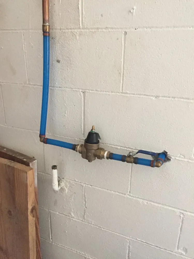 Slide of T & T Plumbing