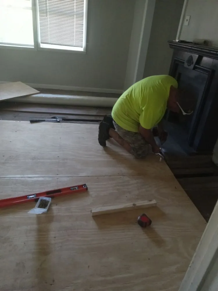 Slide of T & T Plumbing Repairs and Handyman Services