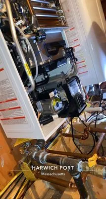 T and T Home Remodeling Logo