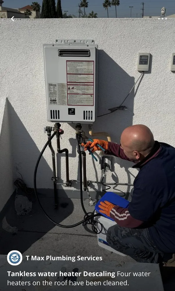 Emergency pipe repair for homes in Los Angeles, CA by T Max Plumbing Services