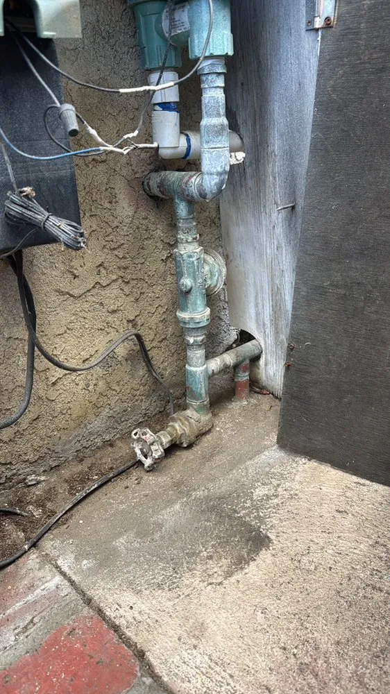 Slide of T Max Plumbing Services