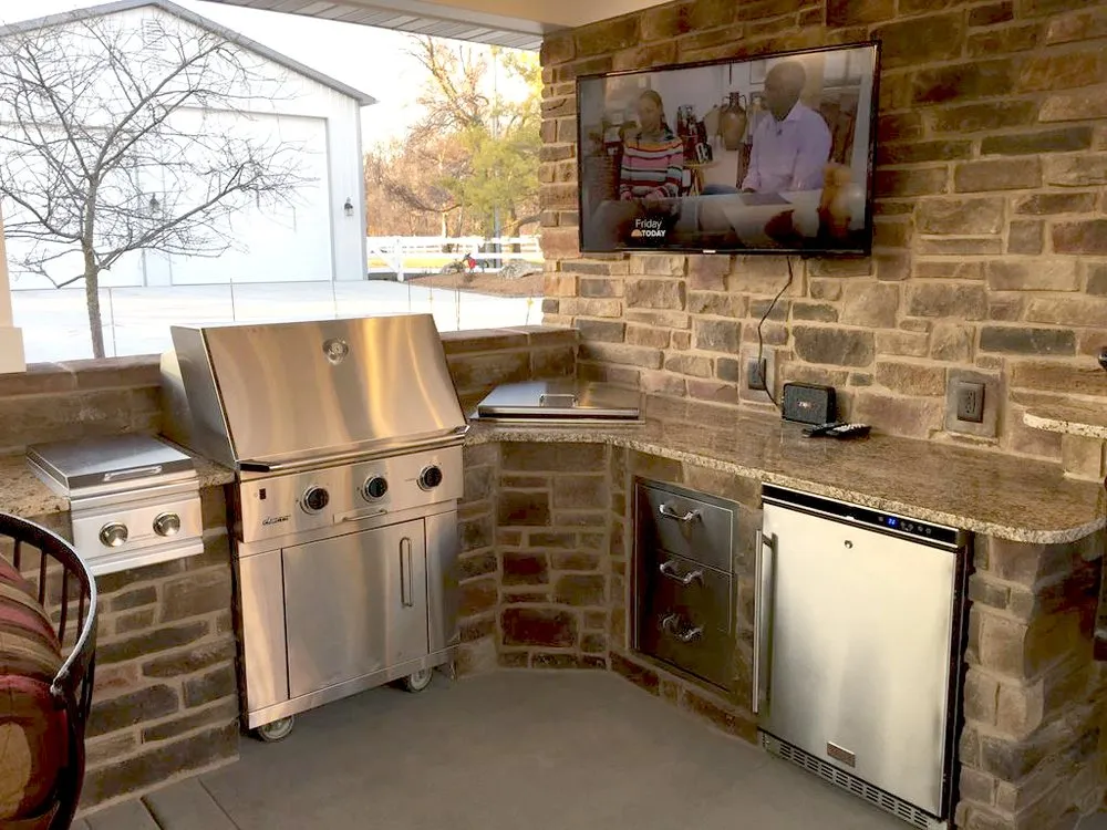 Slide of T R E Electric