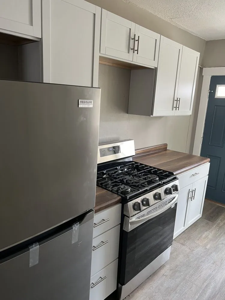 Slide of Tailgate Construction