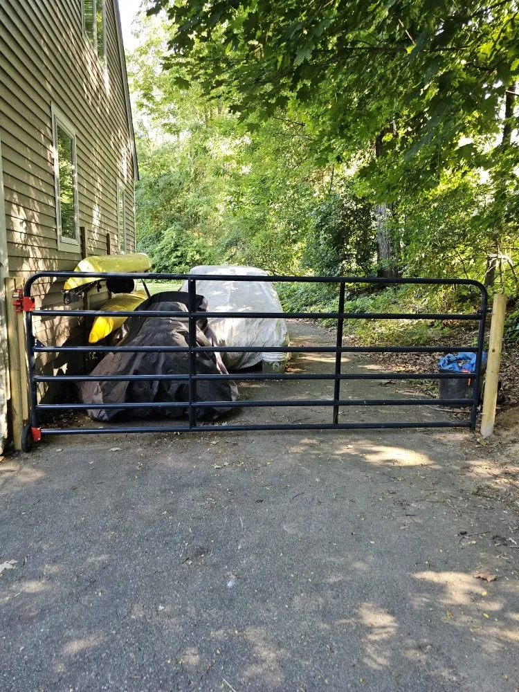 Slide of Tang Handyman