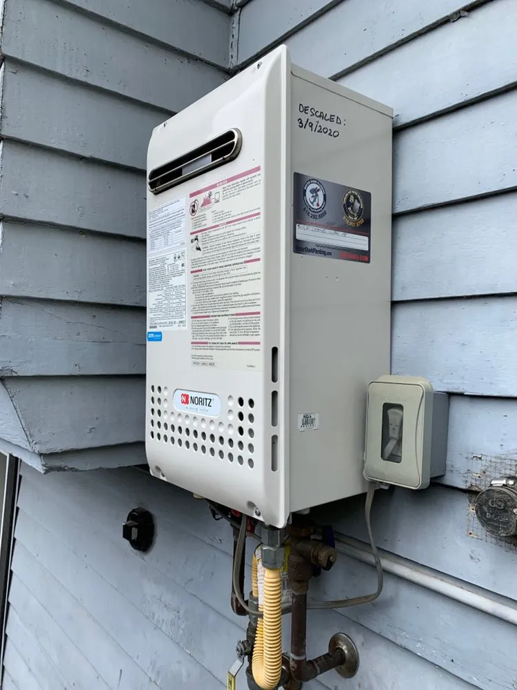 Emergency pipe repair in Chatsworth, CA by Tankless Hot Water Solutions