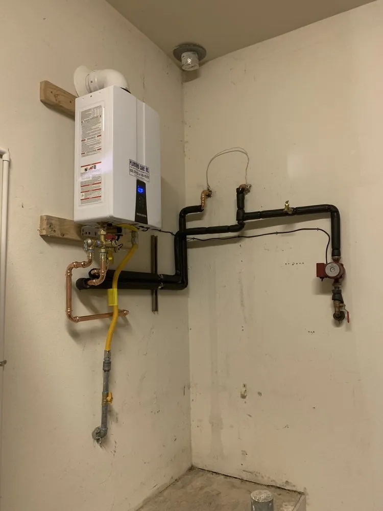 Slide of Tankless Water Heater Experts
