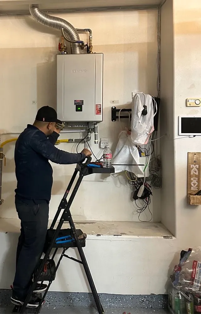 Emergency plumbing repair service in Los Angeles, CA - Tankless Water Heater Repair and Plumbing