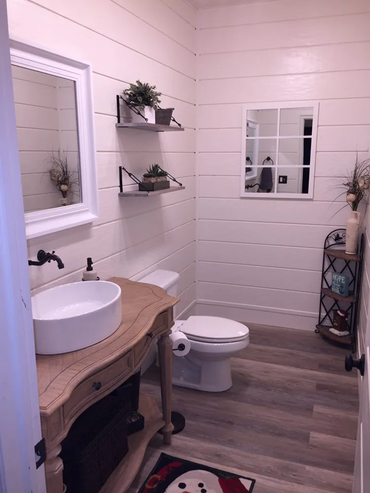 Slide of Tankless Xperts and Plumbing