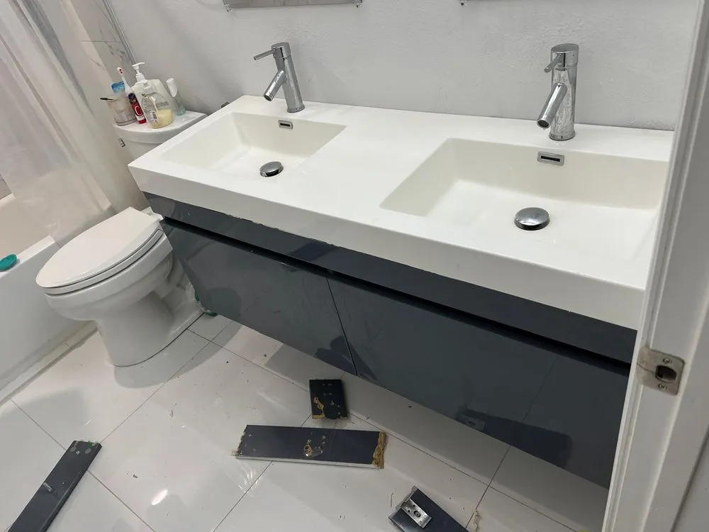 Slide of Tarajano'S Const & Remodel Obras