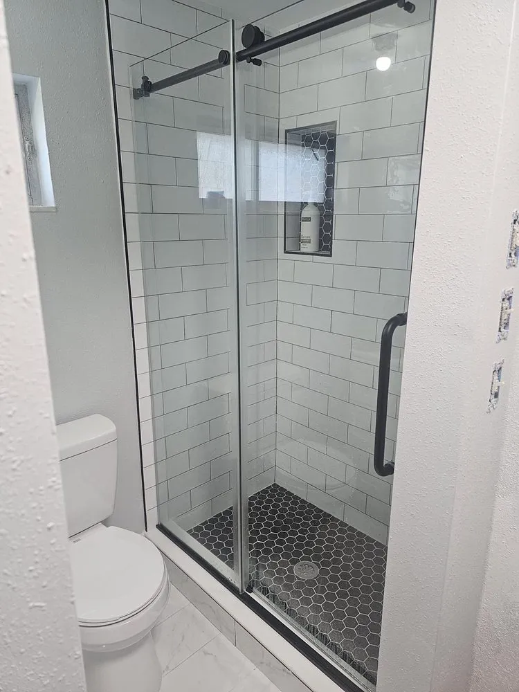 Slide of Tarajano'S Const & Remodel Obras