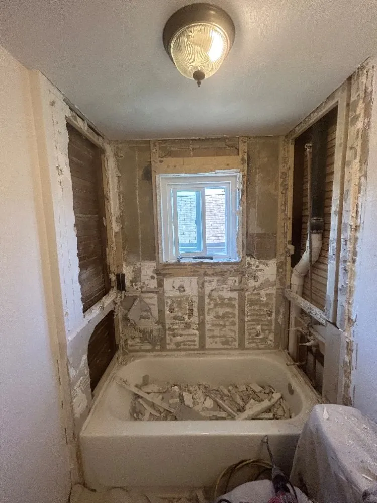 Reliable water heater service for homes in Pittsburgh, PA by Tarniks Plumbing