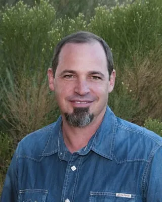 Taylor H Plumbing Logo