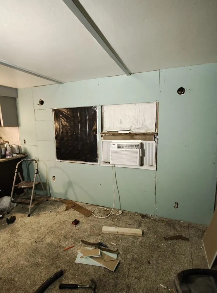 Slide of Taylor's Landscaping & Handyman Services