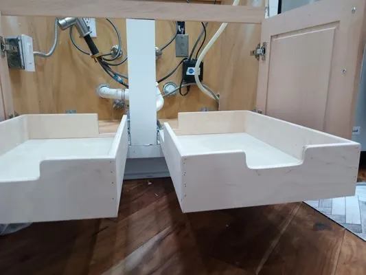 Tazwell Akins Remodel and Repair Logo