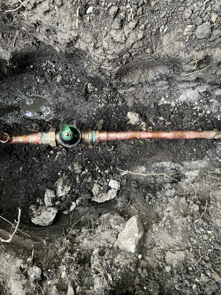 Slide of T&B Plumbing Home Services