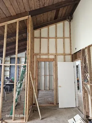 TC Maintance n Services Logo