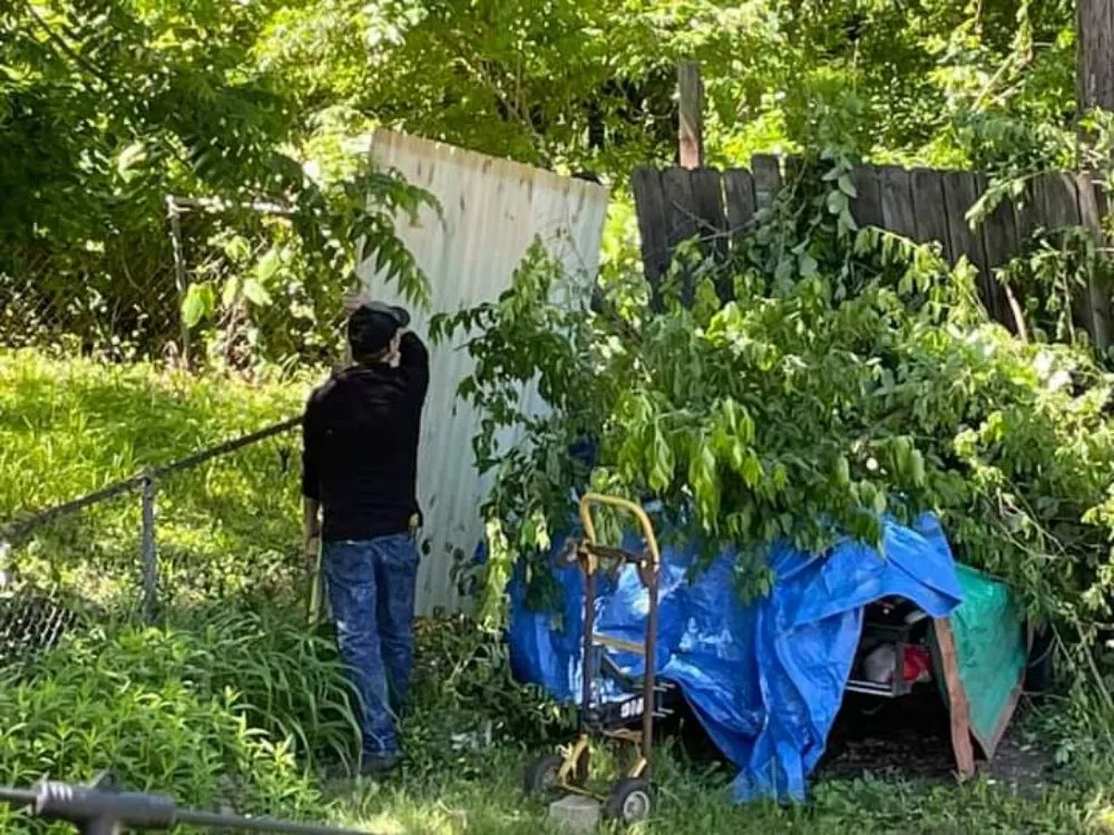 Slide of TcB New & Used Construction