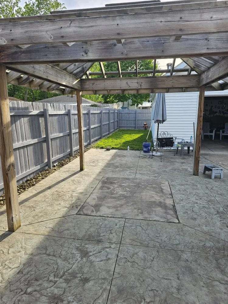 Slide of TD'S Renovations