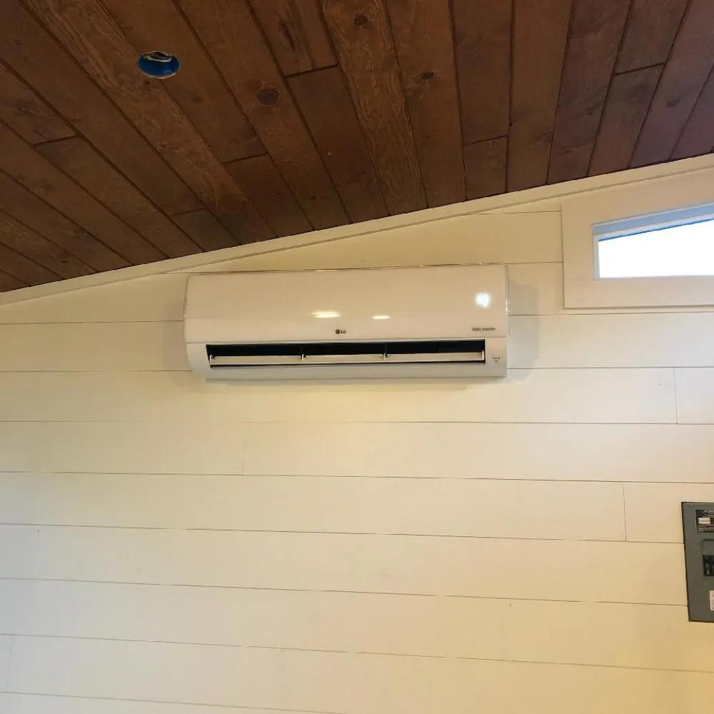 Slide of T&E Plumbing and Heating