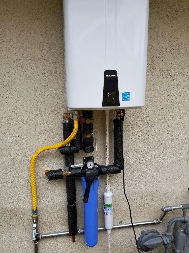 Professional emergency plumbing for homes in Corona, CA by Team Alpha Plumbing & Rooter