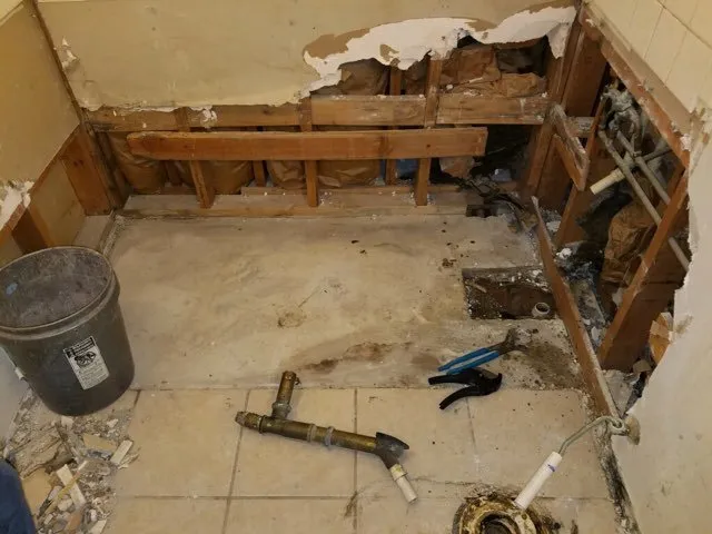 Slide of Team Flo-Right