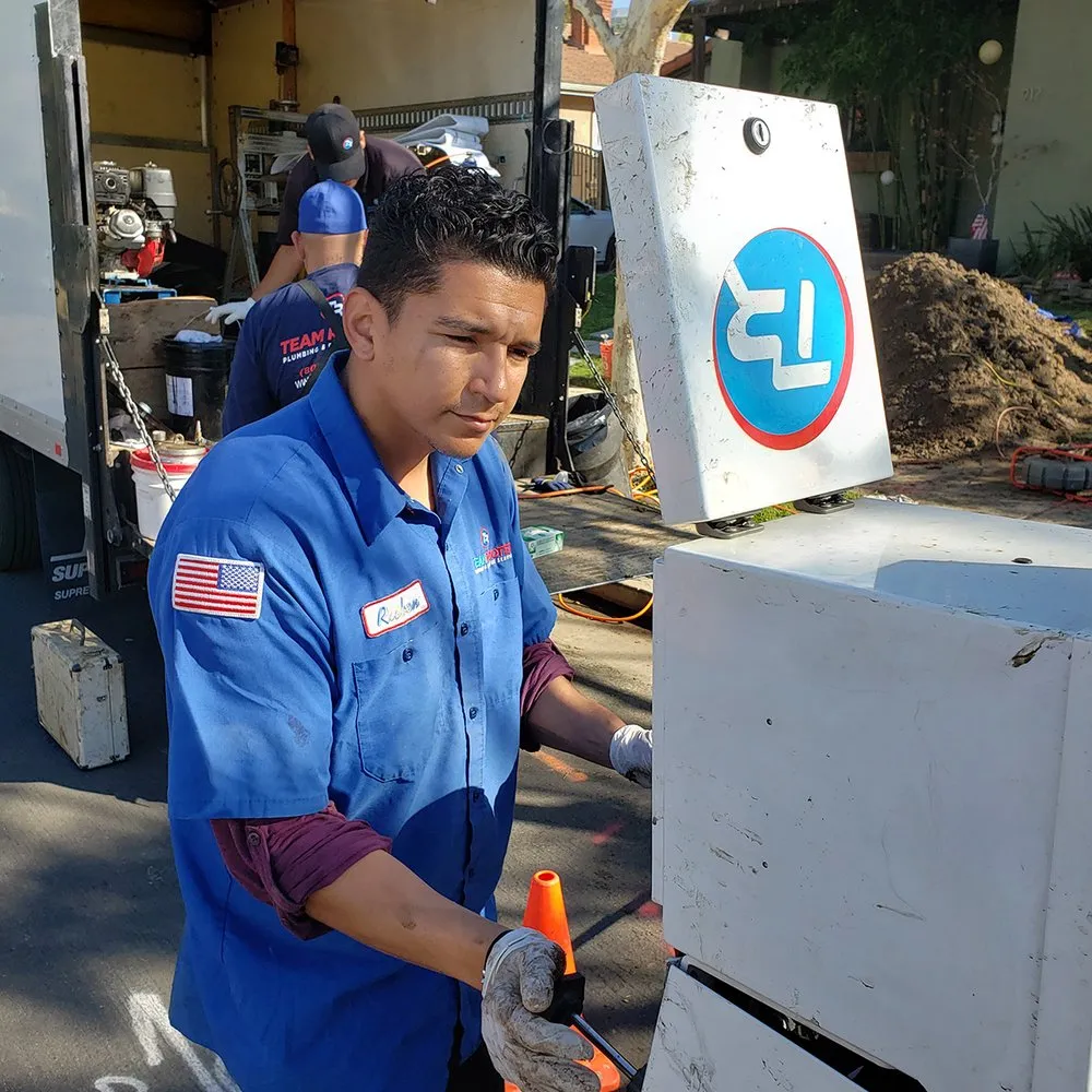Reliable emergency plumbing for homes in Sun Valley, CA by Team Rooter Plumbing