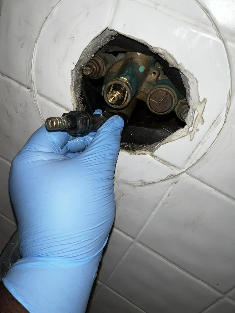 Slide of Tee’s Plumbing