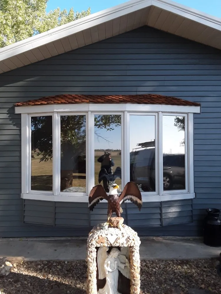 Slide of Teewolf Maintenance Service