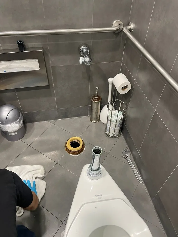 Slide of Tejeda's Plumbing