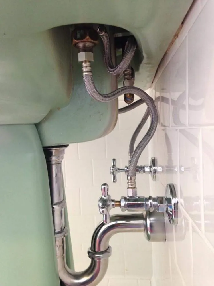 Slide of Texas Joes Plumbing