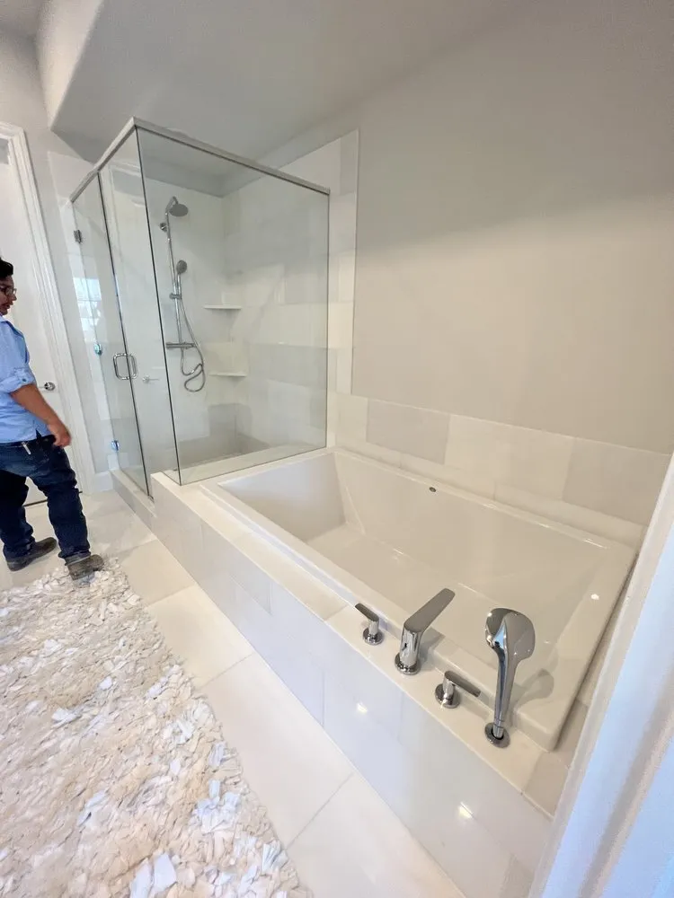 Slide of Texas Remodeling and Contracting