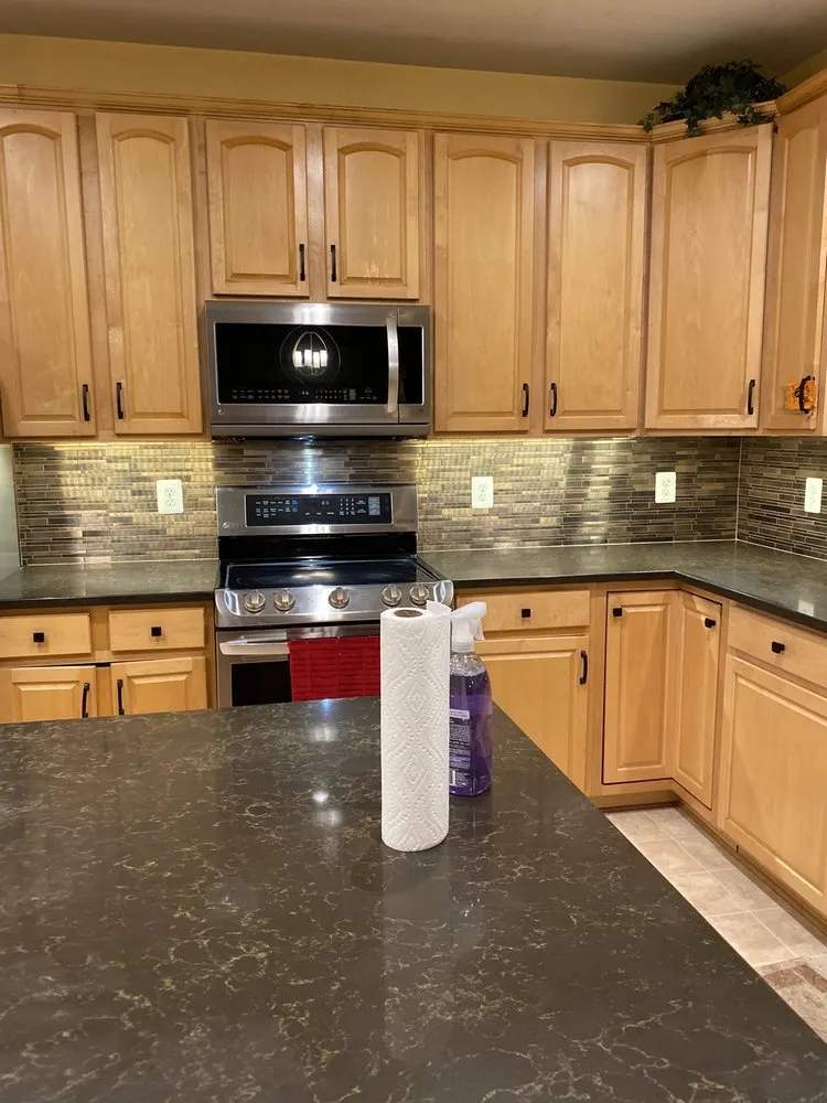 Slide of T&f Tile and Floors