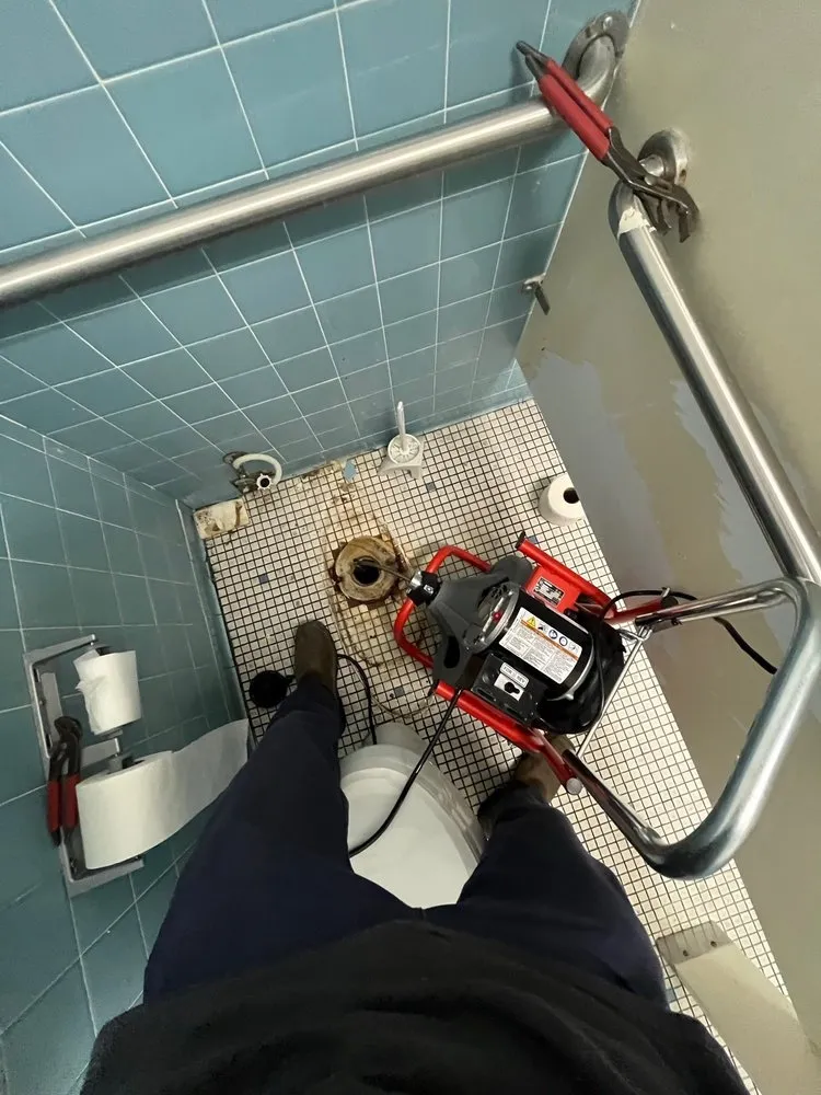 Slide of TH Plumbing