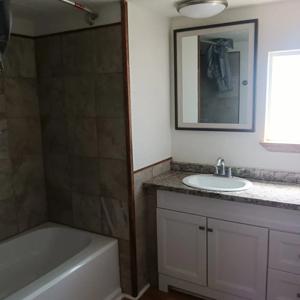 Slide of that One Guy's Home Maintenance Service