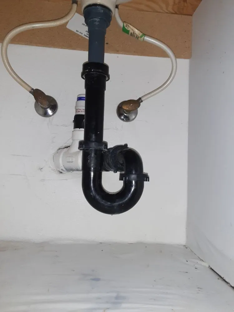 Slide of The Angeleno Handyman