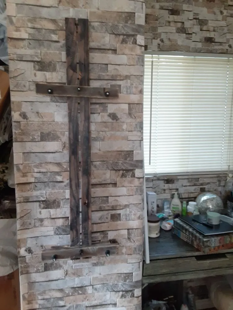 Slide of The Angeleno Handyman