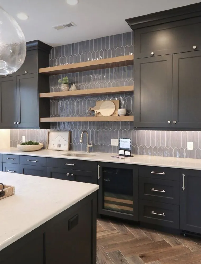 Slide of The Building Bee