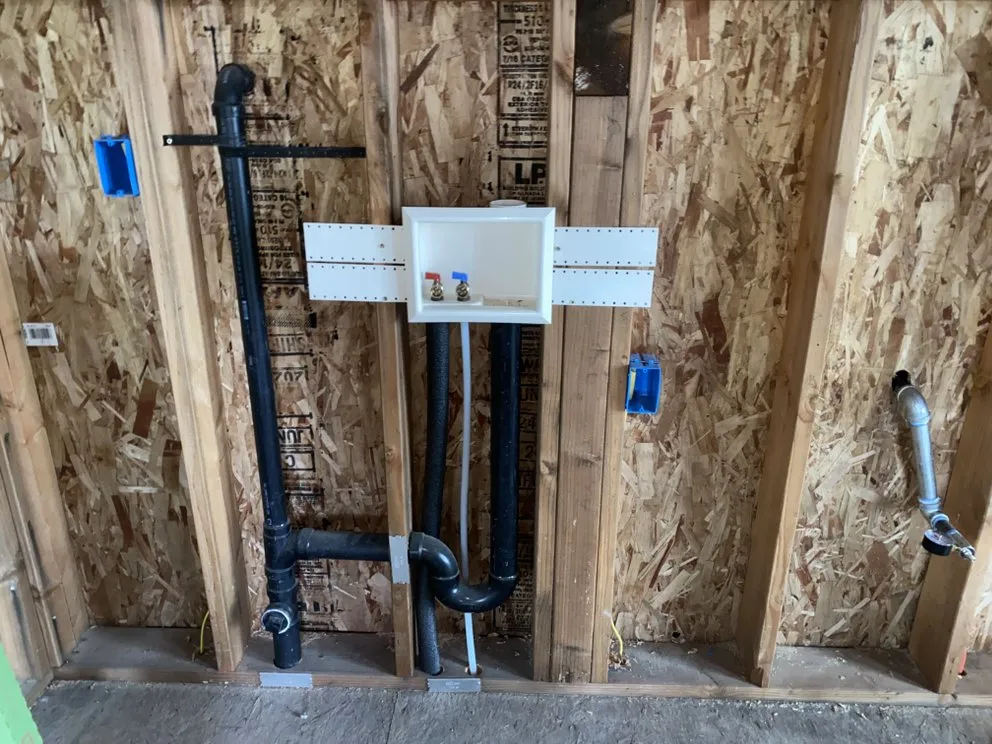 Slide of The Cardenas Plumber